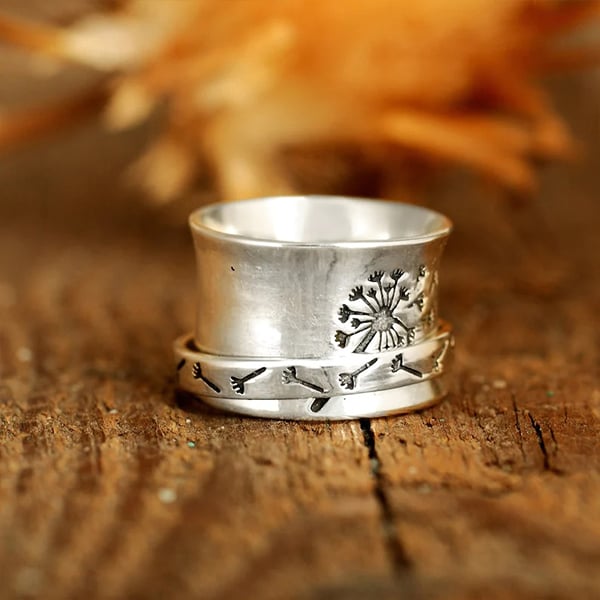 🔥 Last Day Promotion 49% OFF🎁Dandelion Flower Spinner Silver Ring